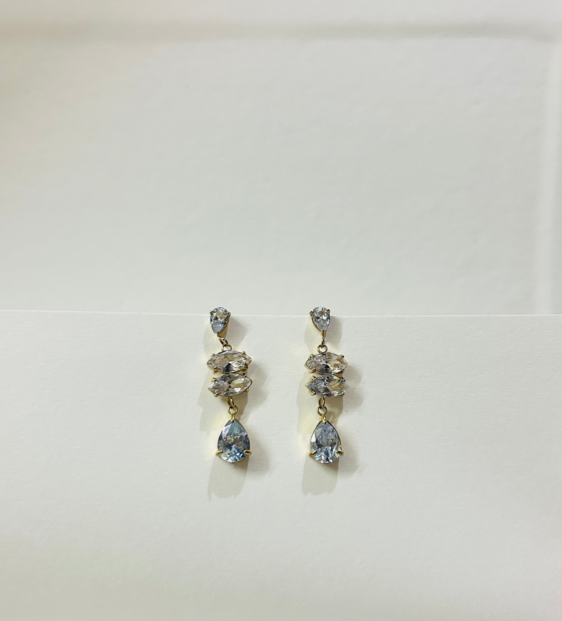 DARLING EARRINGS