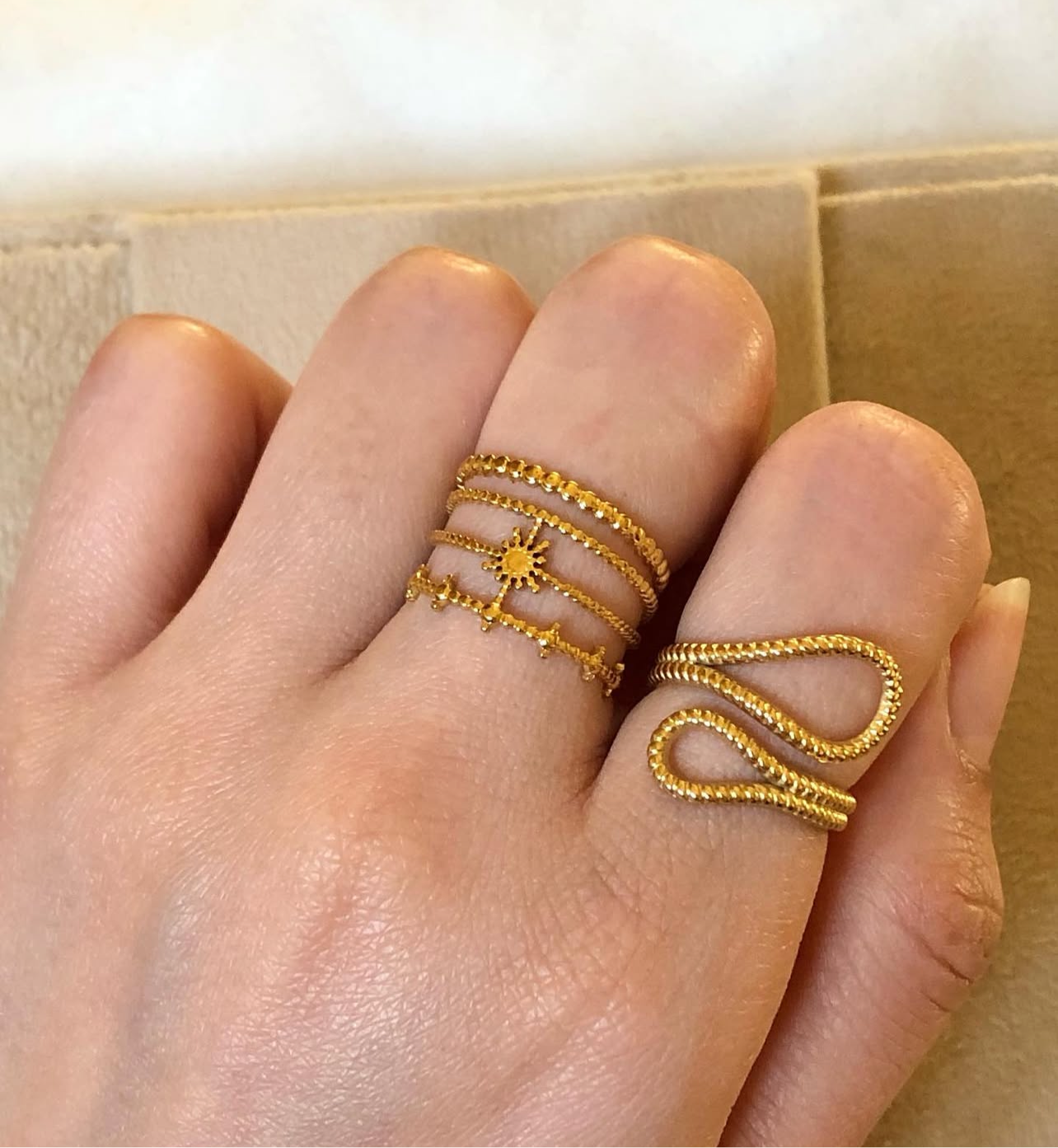 GODDESS CHARM RING