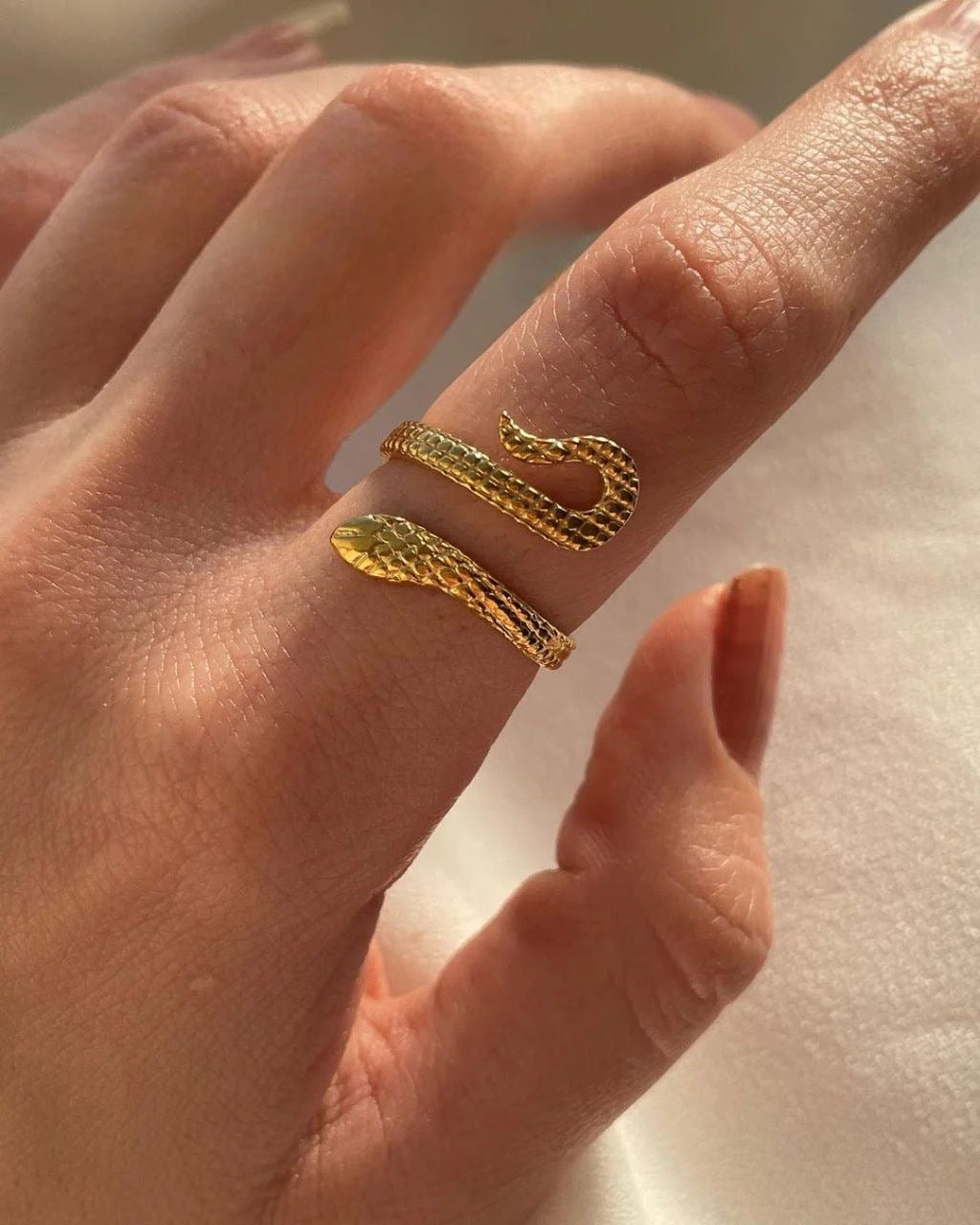 VENOM RING