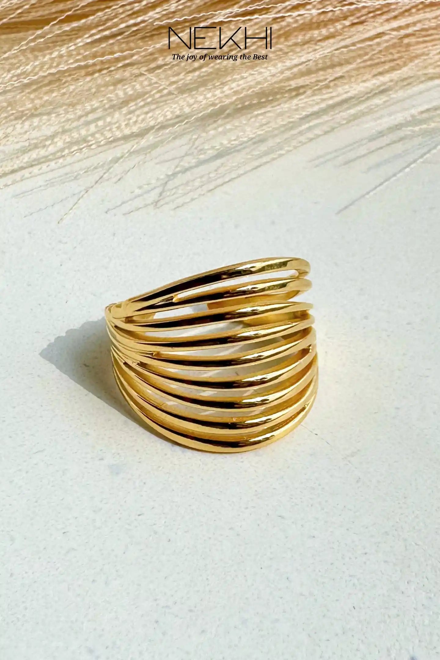 WIERD RING