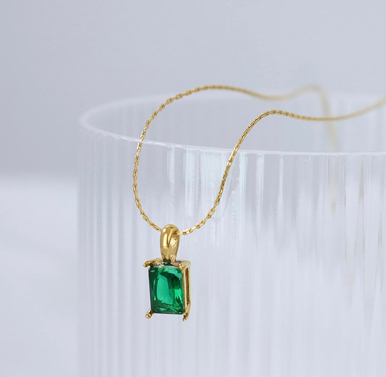 TINKER BELL NECKLACE
