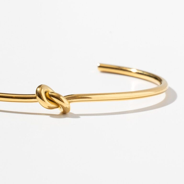 KNOT CUFF BRACELET