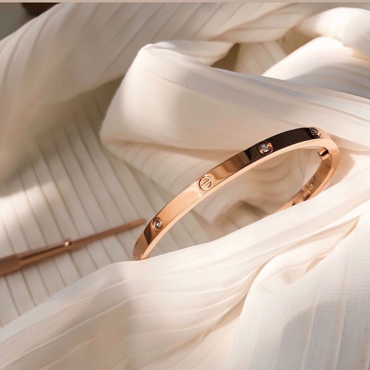 ROSE GOLD CUFF BRACELET
