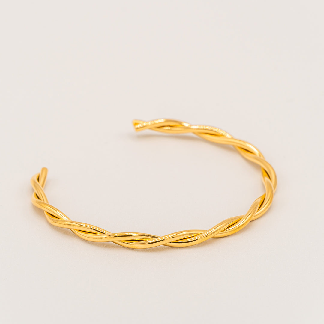 TANGALED CUFF BRACELET