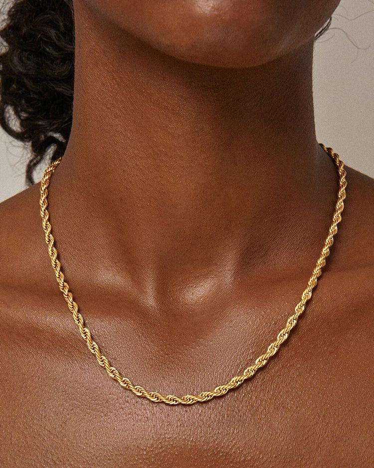 STAY TANGLED NECKLACE